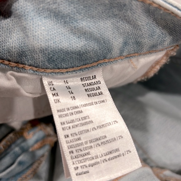 American Eagle Jeggings. super stretch low waist jeans. Size 14 regular women’s. - Picture 5 of 8